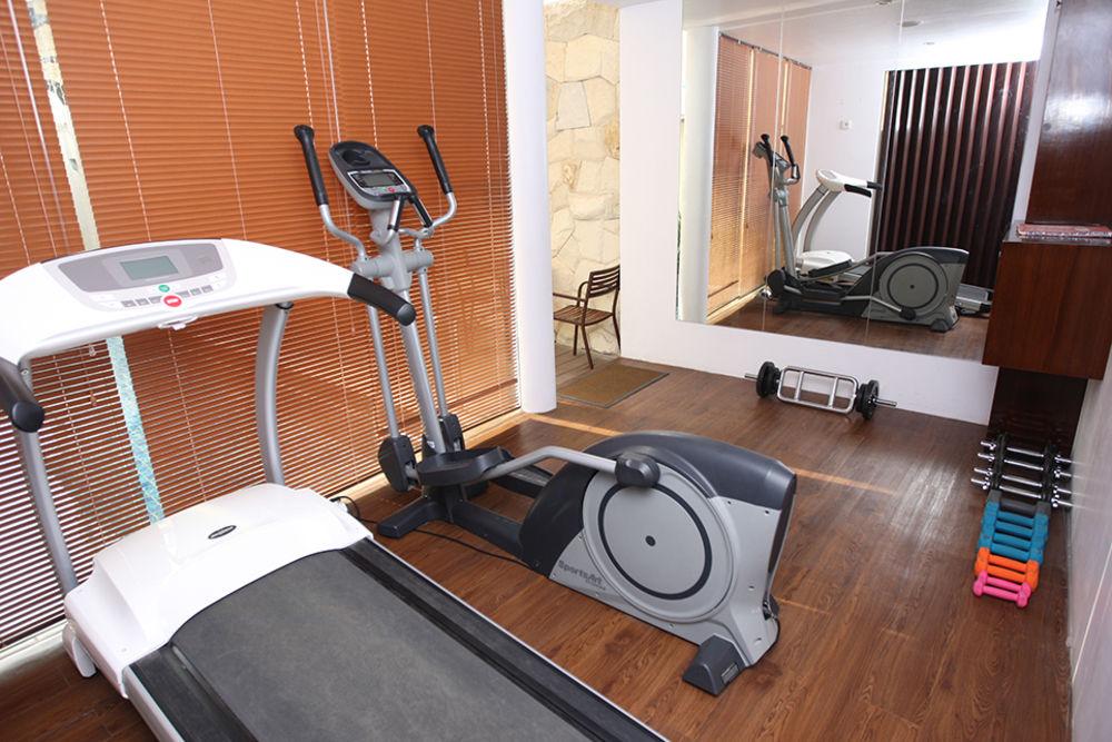 Favor Hotel Makassar City Center By Life Zewnętrze zdjęcie